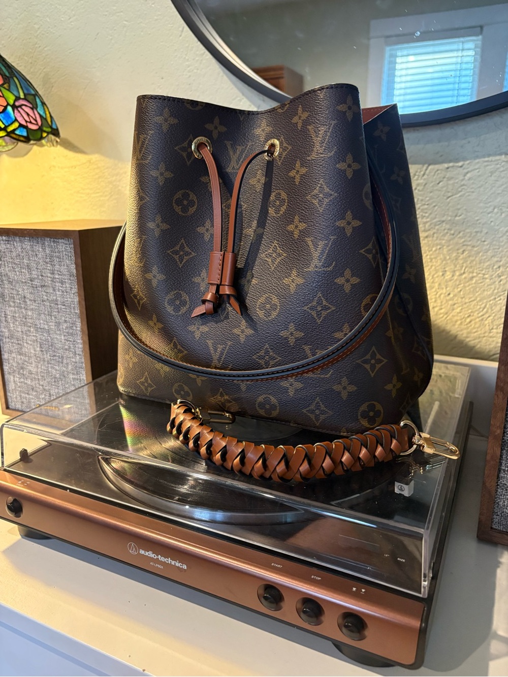 Louis Vuitton Monogram Neonoe MM Caramel